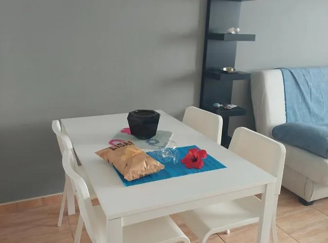 La Paloma Buena Esperanza * Costa de Antigua